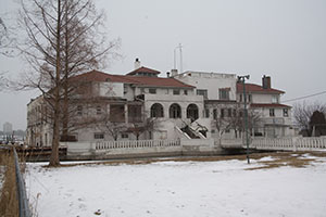 The Belle Boat Club